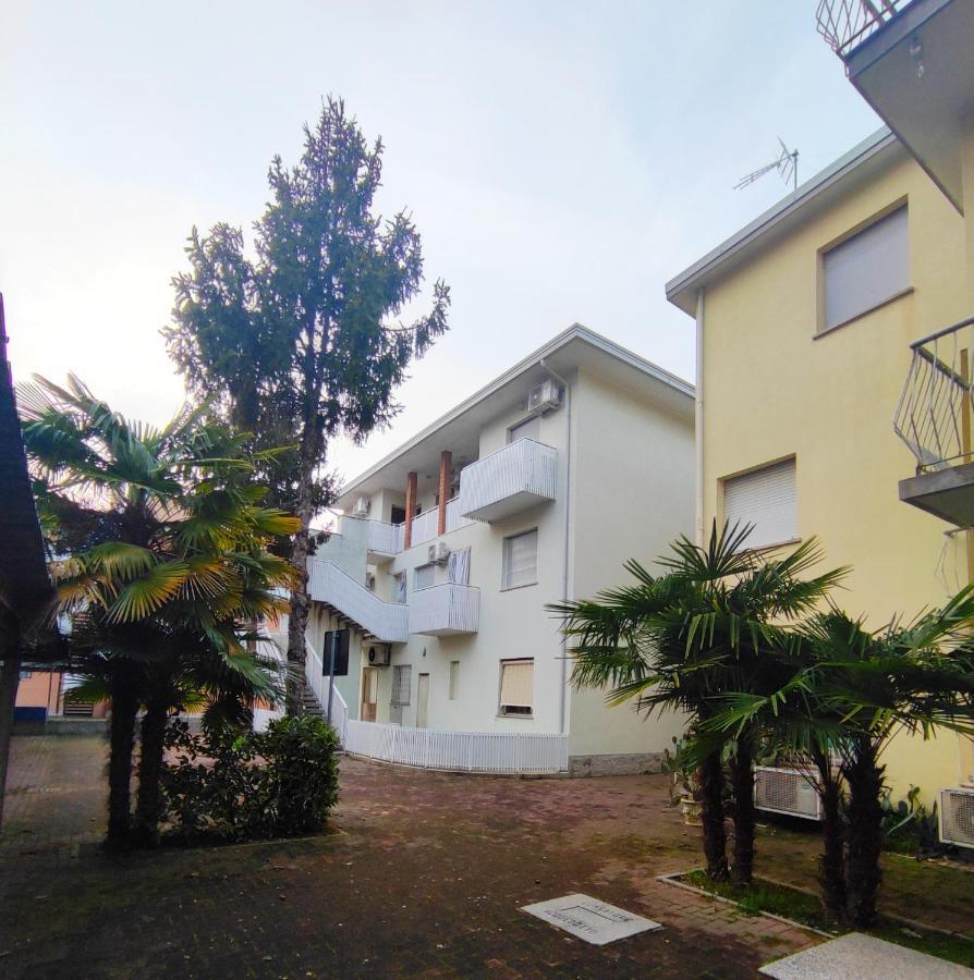 Residence Stella Polare Bibione Extérieur photo